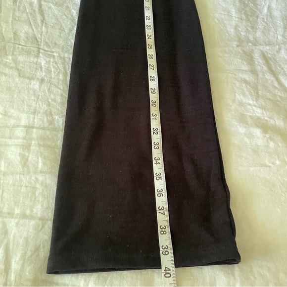 Gap Black Midi Dress sleeveless Crew Neck Knit Stretchy Size XS Fits Like M - Picture 9 of 14